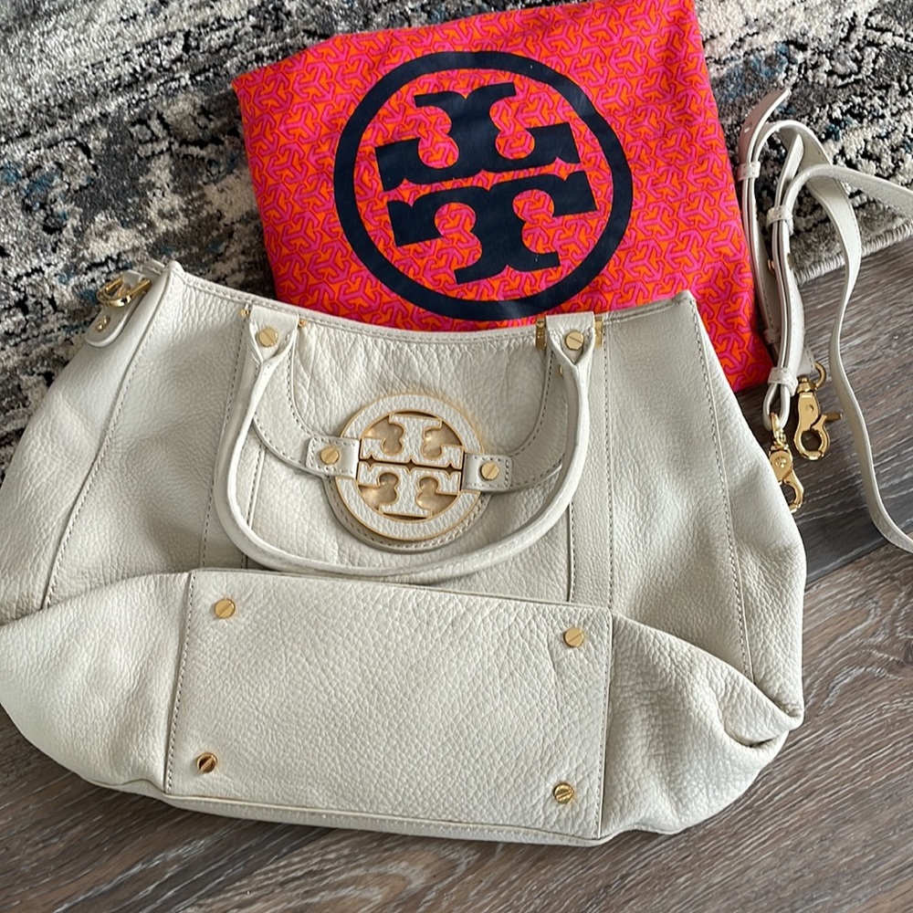 Tory Burch Amanda Crossbody Bag